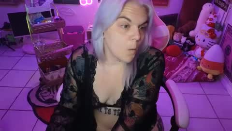 CherryBombBomb online show from 01/06/25, 07:31