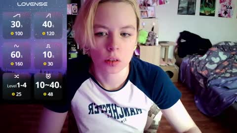 Snapshot of cherrybaby_0 chatting on 12/10/24, 07:58 cherrybaby_0 online show from 12/10/24, 07:58