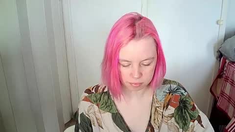 cherrybaby_0 online show from 04/04/26, 07:39