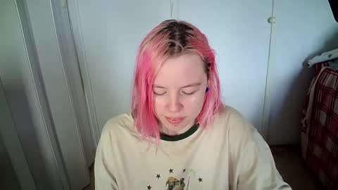 Snapshot of cherrybaby_0 chatting on 04/29/26, 05:22 cherrybaby_0 online show from 04/29/26, 05:22