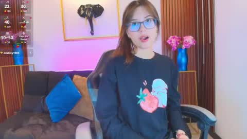 Cherry online show from 04/18/26, 07:58