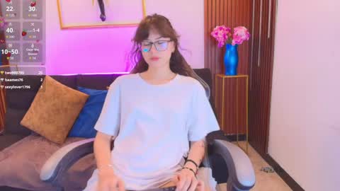 Cherry online show from 04/20/26, 08:10