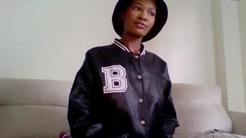 Cherryblossom2002 online show from 02/13/26, 12:12