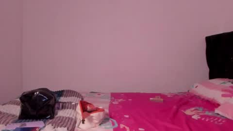 Snapshot of cherryblossom_23 chatting on 05/18/26, 12:07 cherryblossom_23 online show from 05/18/26, 12:07