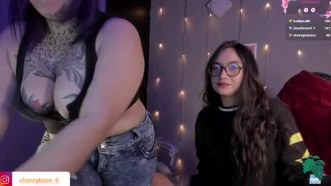  dayis independent model  online show from 01/28/25, 08:47