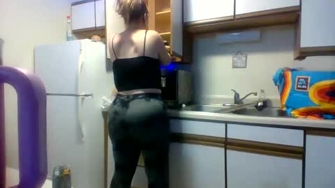 cherrybomb454 online show from 09/23/25, 06:44