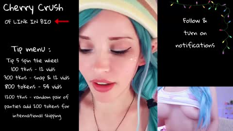 Snapshot of cherrycrush chatting on 11/17/25, 09:31 Cherry Crush online show from 11/17/25, 09:31