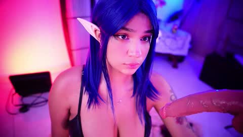 Snapshot of cherrygh_ chatting on 12/18/25, 04:07 Cherry online show from 12/18/25, 04:07