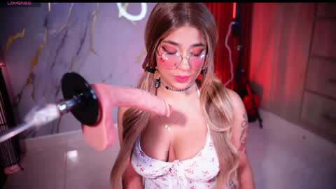 Cherry  online show from 04/17/26, 03:53