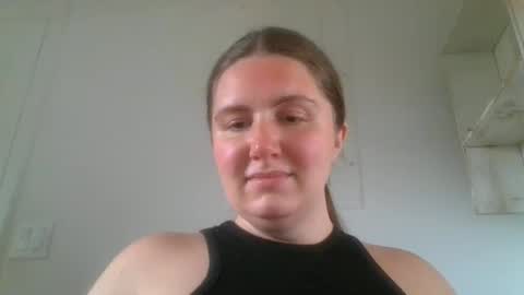 Snapshot of cherryjune chatting on 09/08/25, 03:00 CherryJune online show from 09/08/25, 03:00