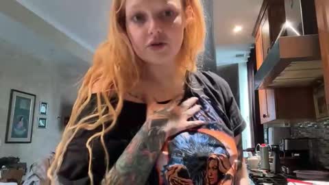 Snapshot of cherrykitten11 chatting on 02/27/26, 05:35 cherrykitten11 online show from 02/27/26, 05:35