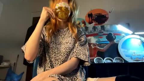 Nika online show from 05/12/26, 04:48