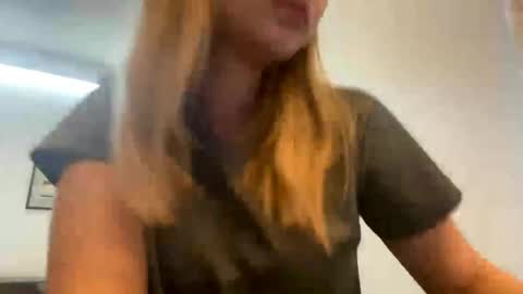 Lei online show from 03/24/26, 05:12