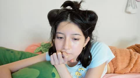 Snapshot of cherrymafer666 chatting on 12/26/24, 04:32 cherrycute666 online show from 12/26/24, 04:32