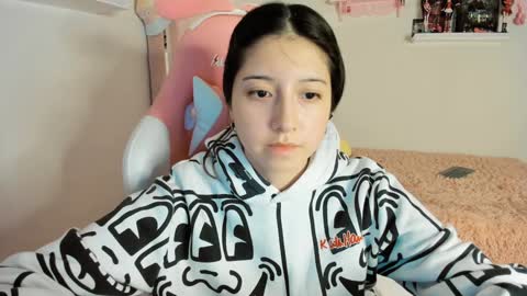 Snapshot of cherrymafer666 chatting on 01/15/25, 04:25 cherrycute666 online show from 01/15/25, 04:25