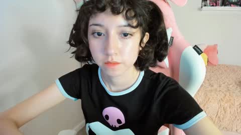 Snapshot of cherrymafer666 chatting on 01/18/25, 05:20 cherrycute666 online show from 01/18/25, 05:20