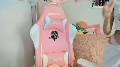 Snapshot of cherrymafer666 chatting on 01/20/25, 12:46 cherrycute666 online show from 01/20/25, 12:46