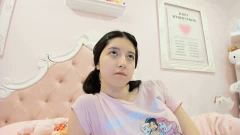 Snapshot of cherrymafer666 chatting on 01/21/25, 12:36 cherrycute666 online show from 01/21/25, 12:36