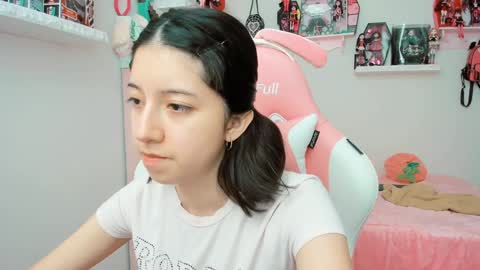 Snapshot of cherrymafer666 chatting on 02/05/25, 06:59 cherrycute666 online show from 02/05/25, 06:59