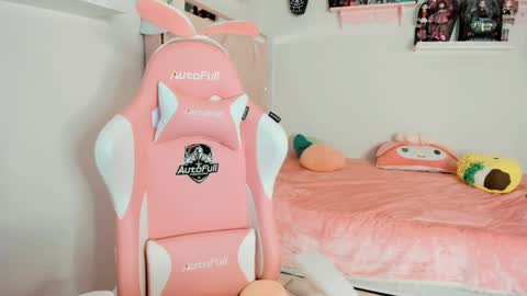 Snapshot of cherrymafer666 chatting on 02/07/25, 06:24 cherrycute666 online show from 02/07/25, 06:24