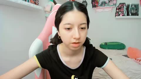 Snapshot of cherrymafer666 chatting on 02/12/25, 07:35 cherrycute666 online show from 02/12/25, 07:35