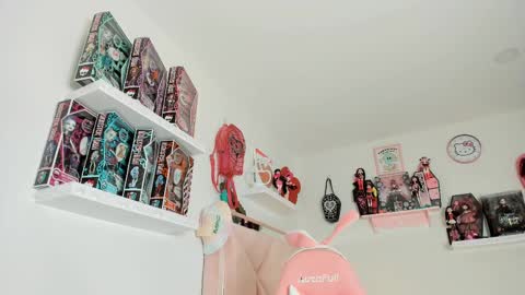 Snapshot of cherrymafer666 chatting on 02/14/25, 04:47 cherrycute666 online show from 02/14/25, 04:47