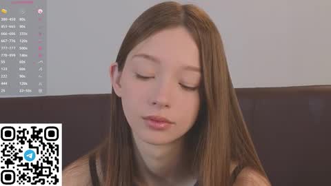 Snapshot of cherrymira chatting on 09/12/25, 06:24 Loise online show from 09/12/25, 06:24