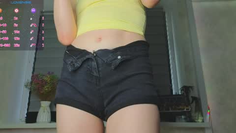 Lysia online show from 05/13/26, 03:20