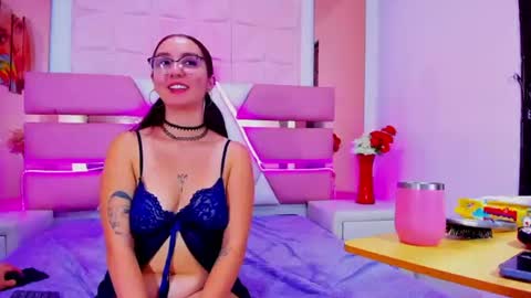 cherryrusson online show from 06/19/26, 01:37