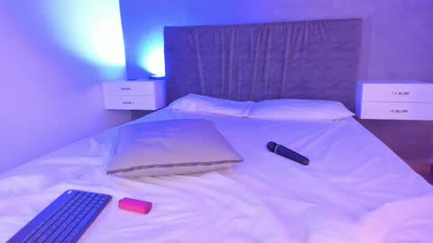 Snapshot of cherrysnow_ chatting on 02/09/25, 07:16 Cherry online show from 02/09/25, 07:16