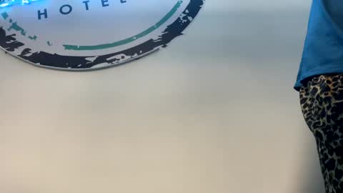  ---   online show from 01/06/25, 11:52