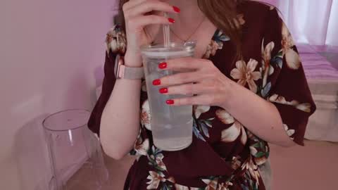 Snapshot of cherryvonfairy chatting on 02/11/26, 09:09 Cheravona CherryVonFairy online show from 02/11/26, 09:09