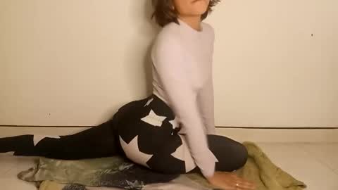 Cherry  online show from 01/01/25, 01:58