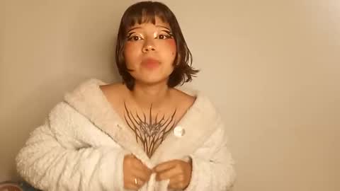 Cherry  online show from 01/04/25, 12:16