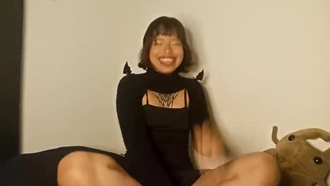 Cherry  online show from 01/08/25, 01:00