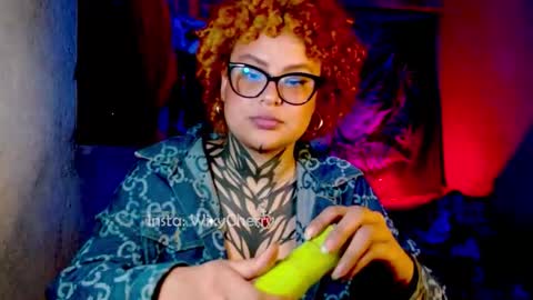 cherrywix online show from 11/25/25, 01:27