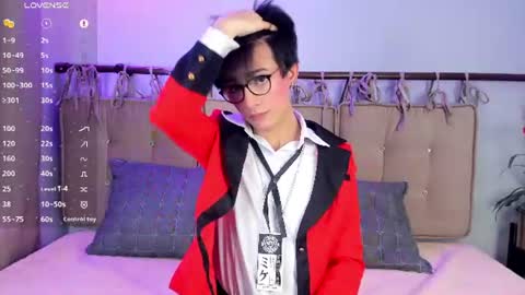 Snapshot of cherryy_boy chatting on 07/08/26, 07:07 Matias online show from 07/08/26, 07:07