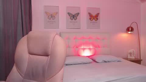 Snapshot of cherryy_summer chatting on 11/10/25, 10:58 cherryy_summer online show from 11/10/25, 10:58