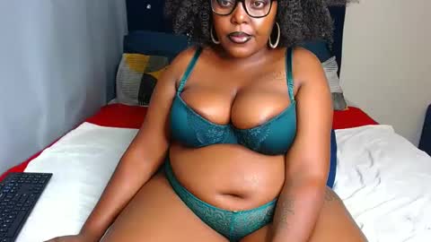 Snapshot of cherryyummy69 chatting on 01/22/25, 01:11 cherryyummy69 online show from 01/22/25, 01:11