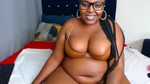 Snapshot of cherryyummy69 chatting on 02/17/25, 09:19 cherryyummy69 online show from 02/17/25, 09:19