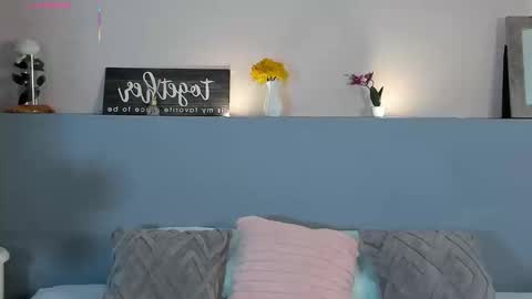 cheryelfox online show from 09/24/25, 09:18