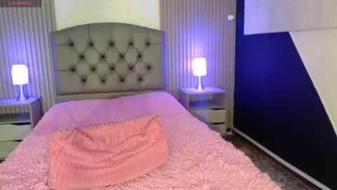 Cheryl online show from 10/01/25, 02:50