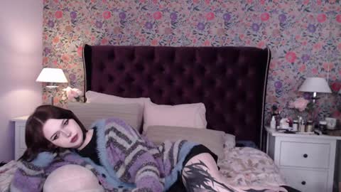 amelia online show from 01/06/25, 10:15