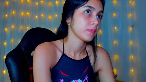 Snapshot of cherylbutler chatting on 02/24/25, 01:02 Cheryl online show from 02/24/25, 01:02