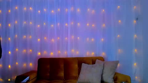 Snapshot of cherylbutler chatting on 03/09/25, 11:25 Cheryl online show from 03/09/25, 11:25