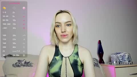 Cheryl online show from 02/19/25, 10:09