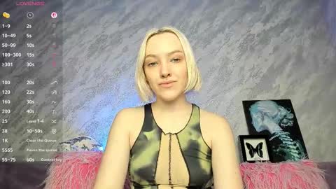 Snapshot of cherylmason chatting on 12/17/25, 11:44 Cheryl online show from 12/17/25, 11:44