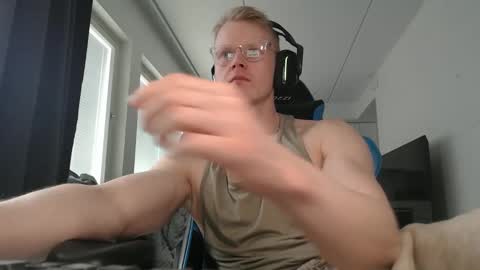 chestbrahhhhhh online show from 05/04/26, 09:49