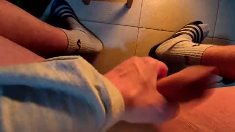 chevi23cm online show from 12/04/25, 10:40