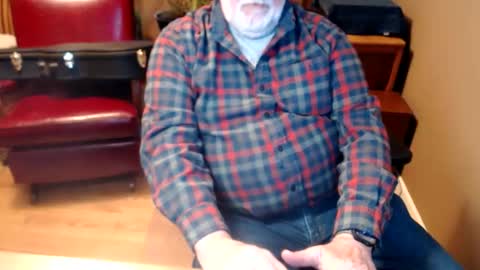 Snapshot of chgodad chatting on 02/02/26, 10:30 chgodad online show from 02/02/26, 10:30